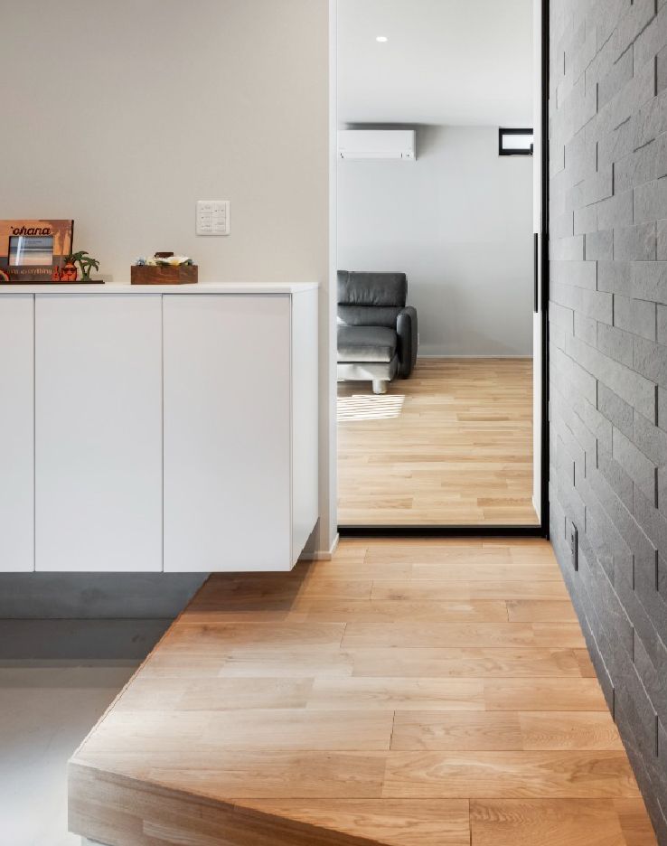 玄関まわりの施工写真