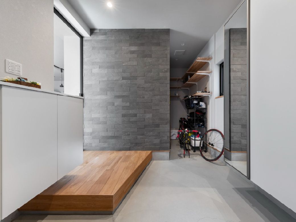 玄関ホールの施工写真